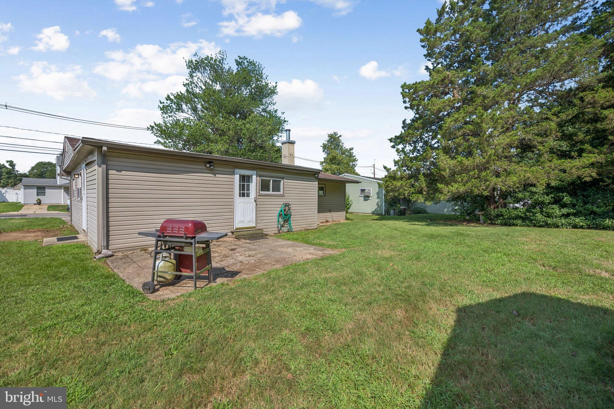 641 North Coles Avenue Maple Shade, NJ 08052 - Photo 22 of 23 a view of a house with a backyard and a tree