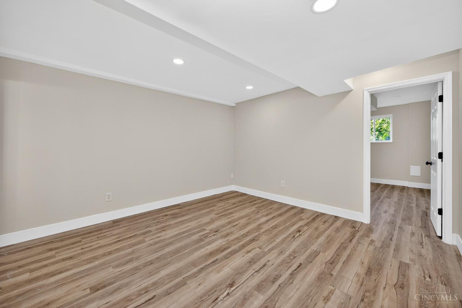 2029 Innes Avenue Cincinnati, OH 45224 - Photo 28 of 45