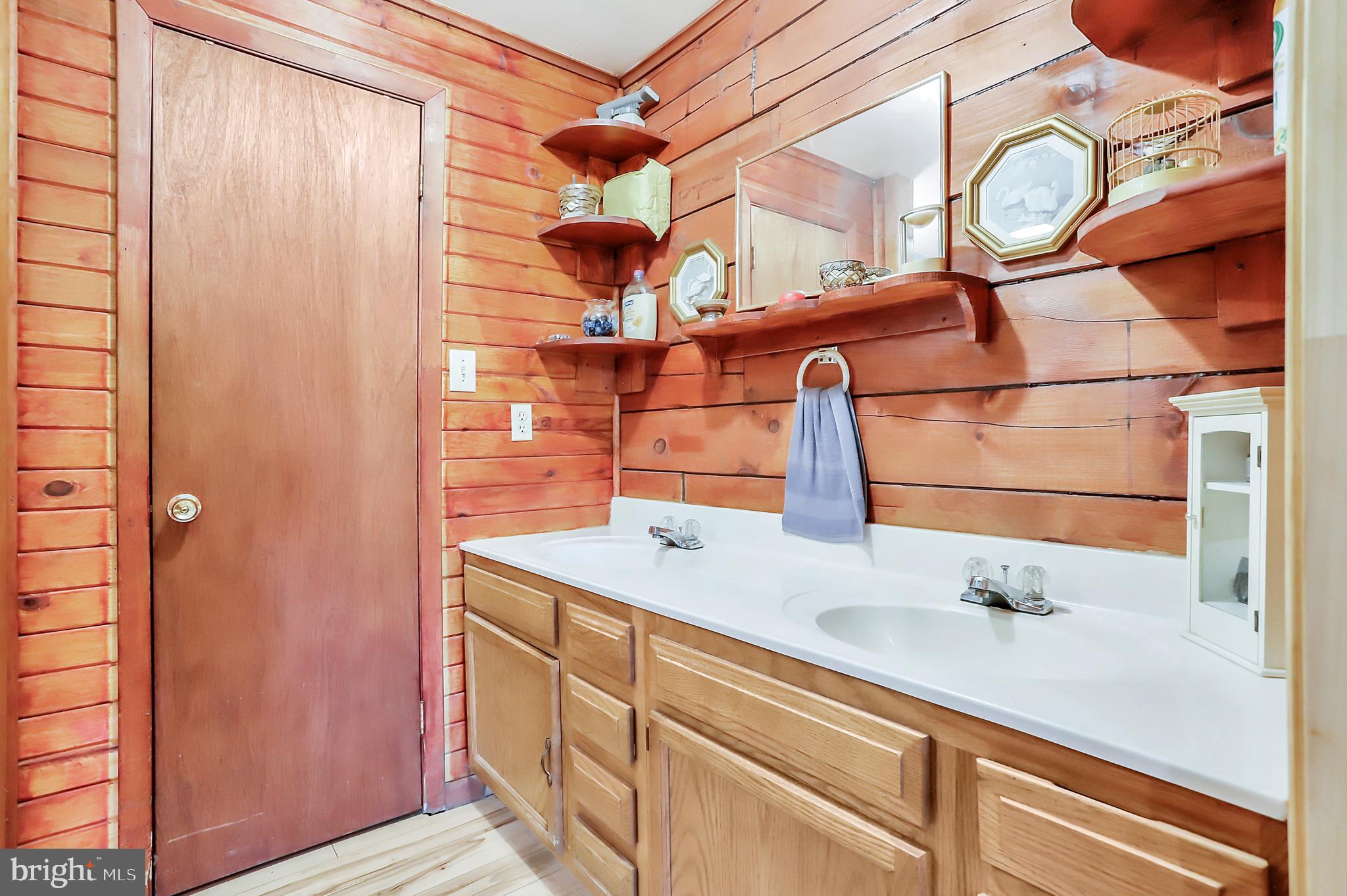 659 Grimes Golden Road Linden, VA 22642 - Photo 19 of 32 Gallery Image 19