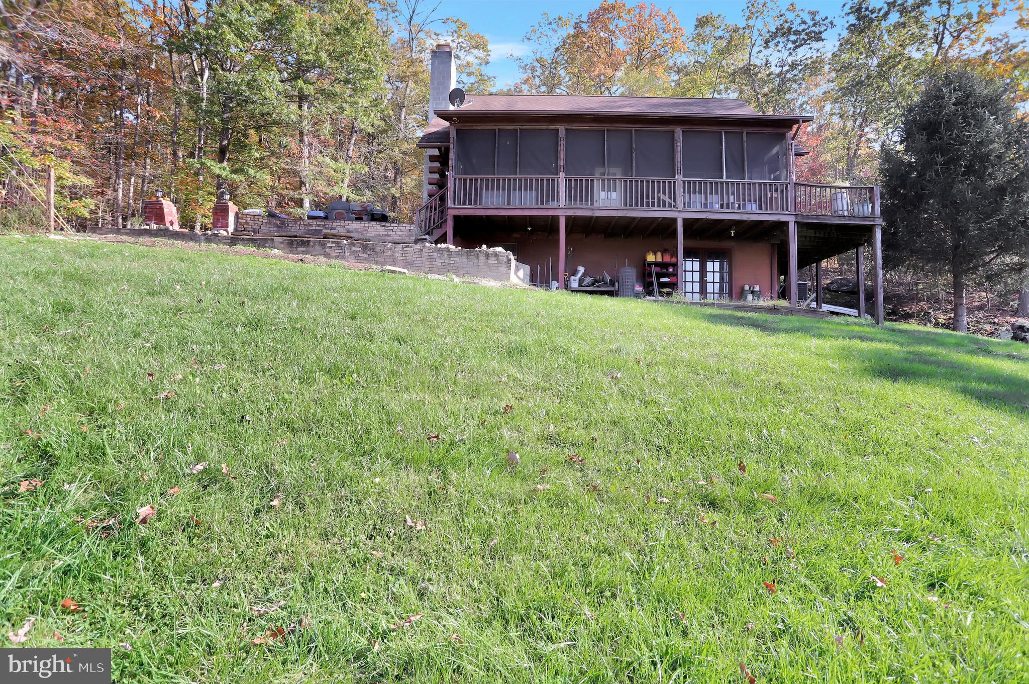659 Grimes Golden Road Linden, VA 22642 - Photo 3 of 32 Gallery Image 3