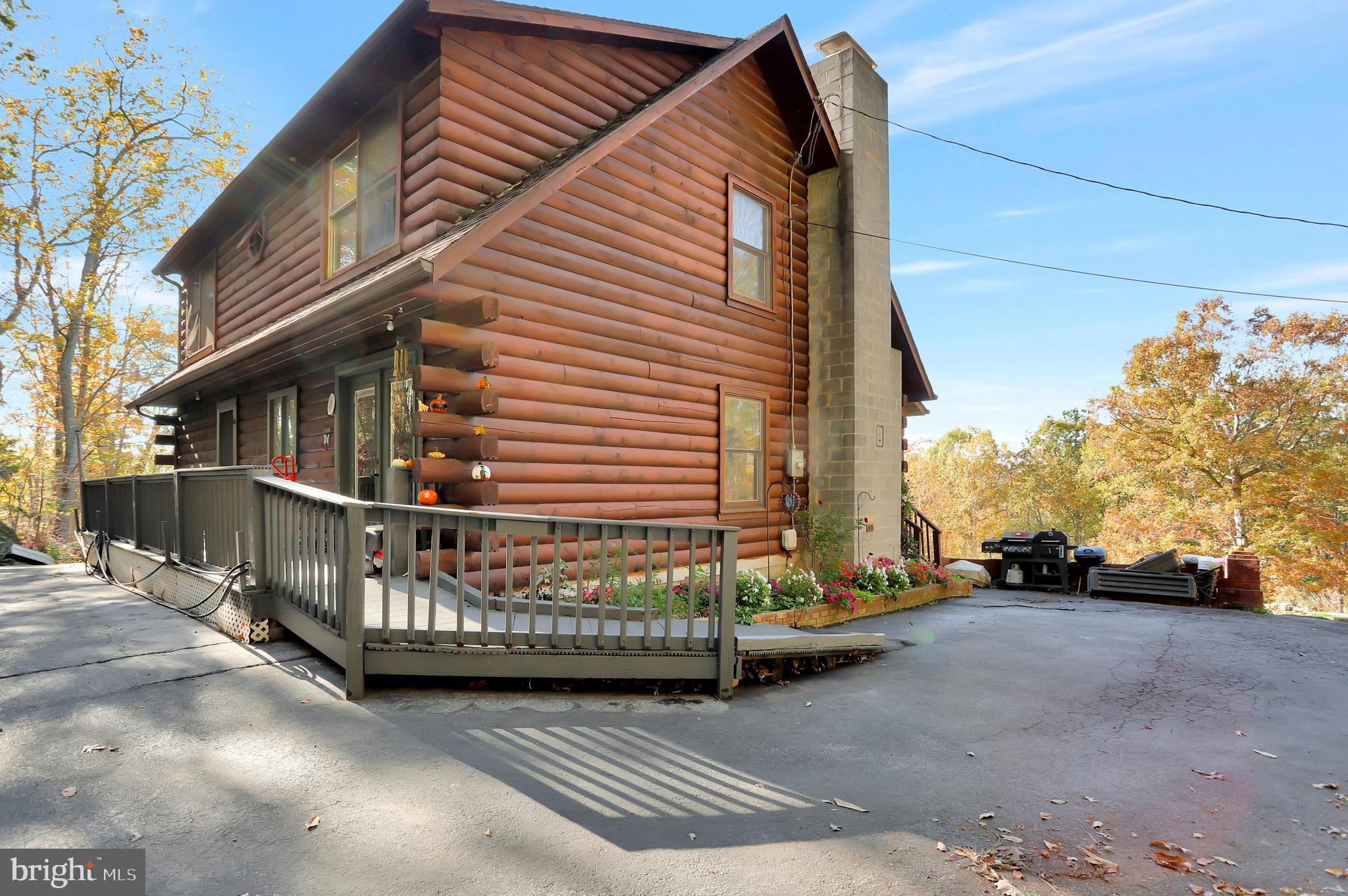 659 Grimes Golden Road Linden, VA 22642 - Photo 8 of 32 Gallery Image 8