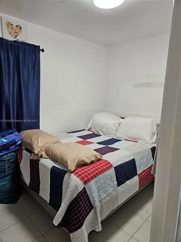 $450,000 | 1260 Northwest 4th Street, Miami, FL 33125