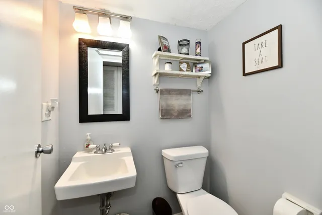 $298,000 | 7613 Dawnwood Court, Indianapolis, IN 46227