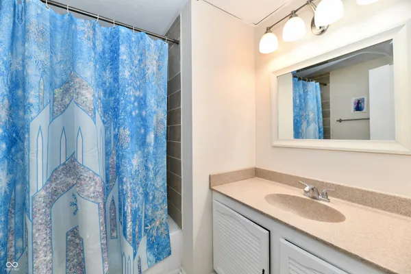 $280,000 | 7613 Dawnwood Court, Indianapolis, IN 46227
