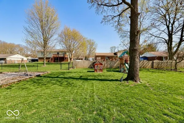 $280,000 | 7613 Dawnwood Court, Indianapolis, IN 46227