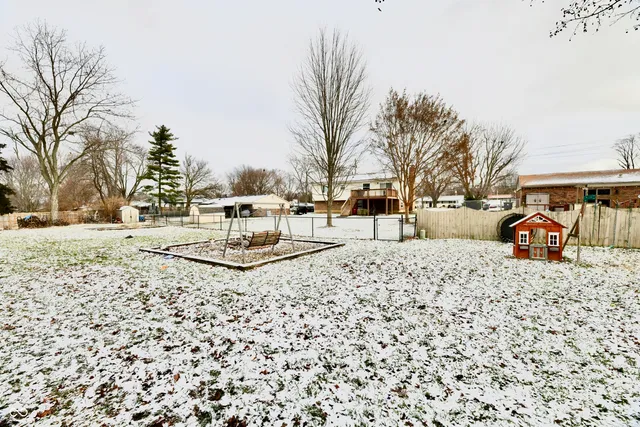 $298,000 | 7613 Dawnwood Court, Indianapolis, IN 46227