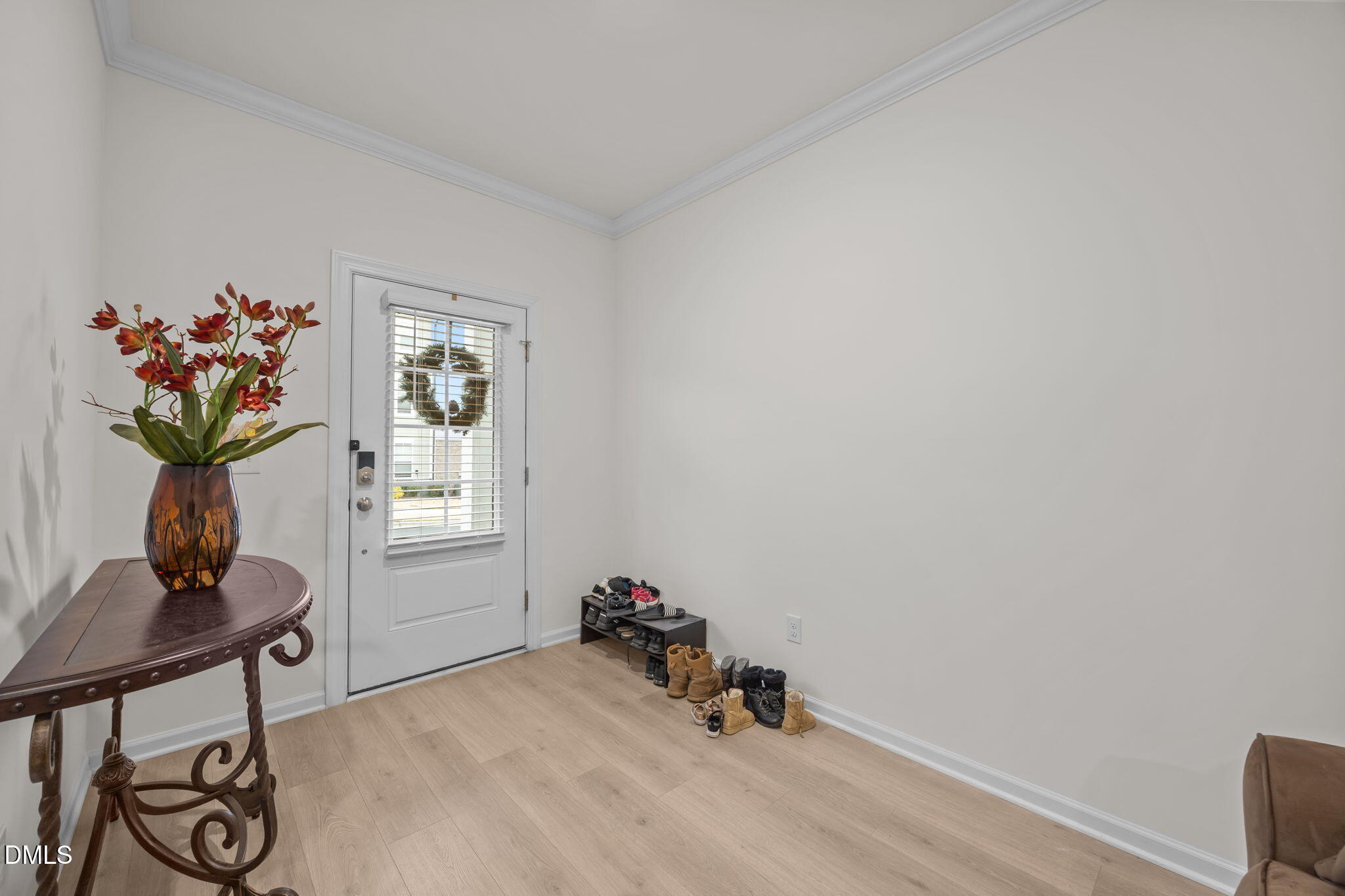 7015 Gentle Pine Place Raleigh, NC 27613 - Photo 5 of 41 a view of a workspace with a window