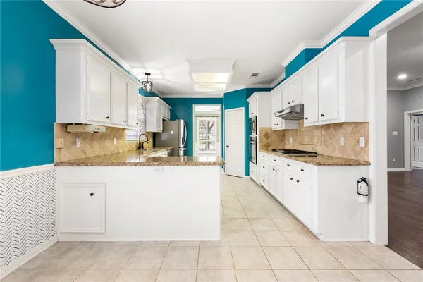 $525,000 | 814 Royal Adelade Drive, College Station, TX 77845