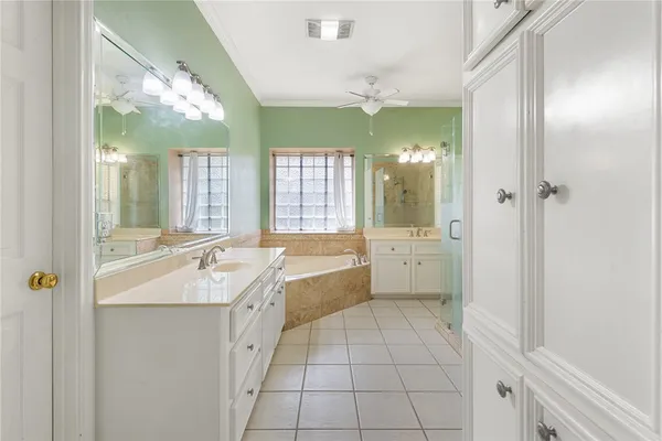 $525,000 | 814 Royal Adelade Drive, College Station, TX 77845