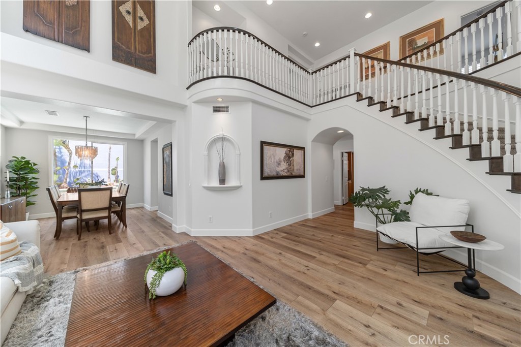 5507 Windward Street Long Beach, CA 90814 - Photo 8 of 48