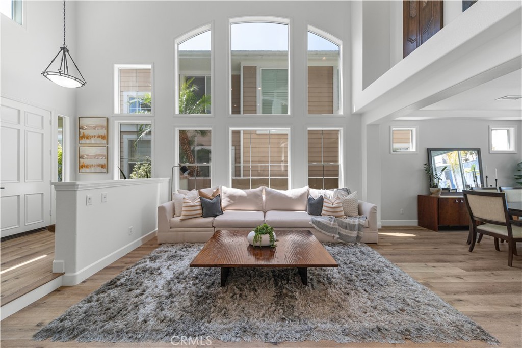 5507 Windward Street Long Beach, CA 90814 - Photo 10 of 48