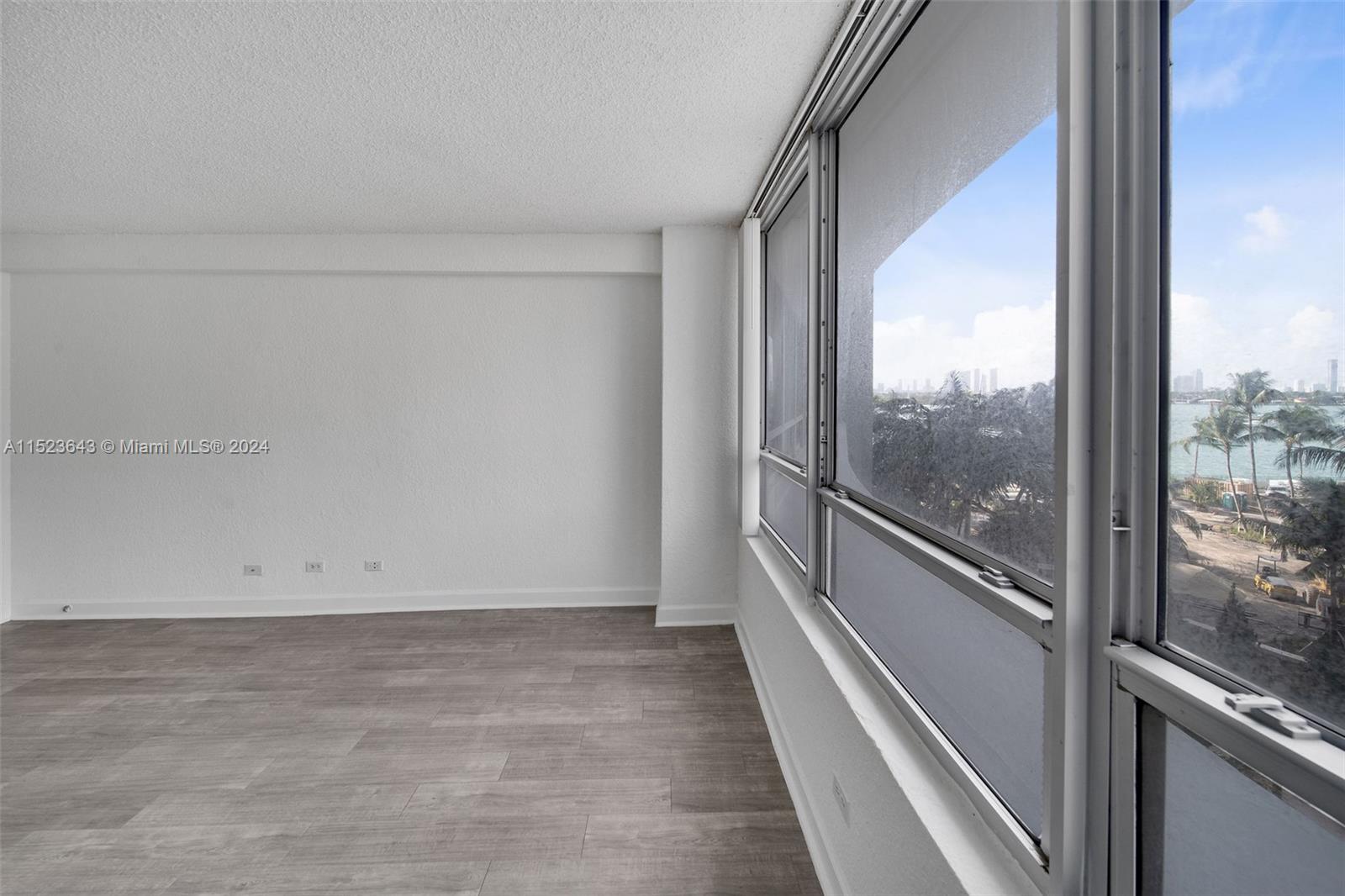 1500 Bay Road, Unit S0354 Miami Beach, FL 33139 - Photo 15 of 78