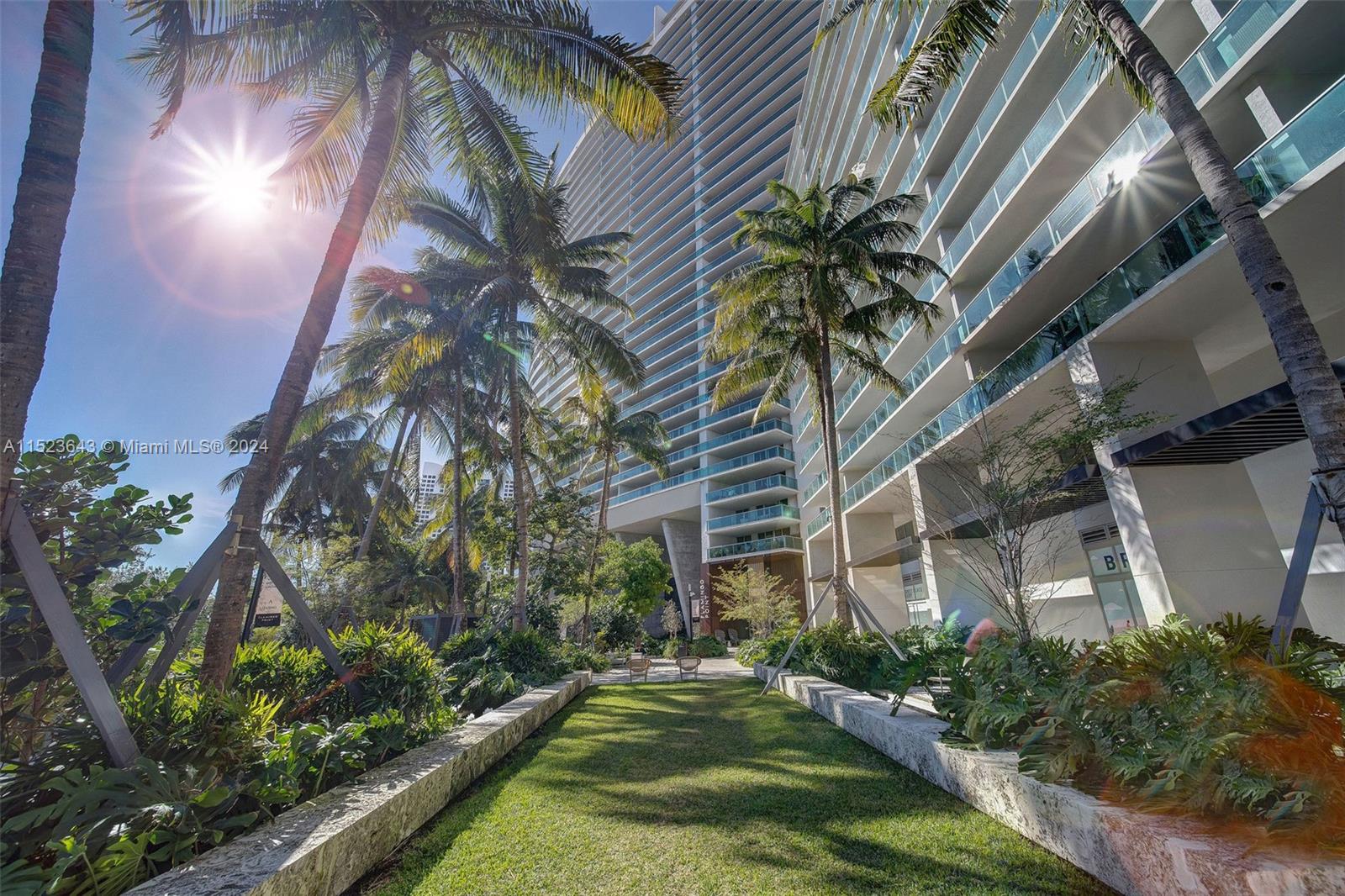 1500 Bay Road, Unit S0354 Miami Beach, FL 33139 - Photo 44 of 78 a view of a yard with a house