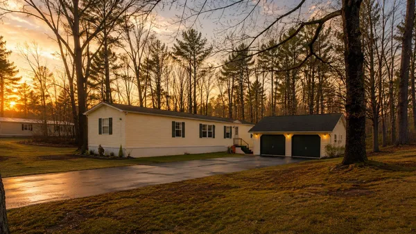 $150,000 | 5 Westside Sebago, Standish, ME 04084