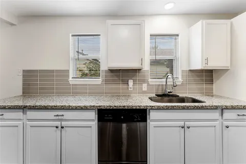 $240,000 | 7819 Fir Street, Houston, TX 77012