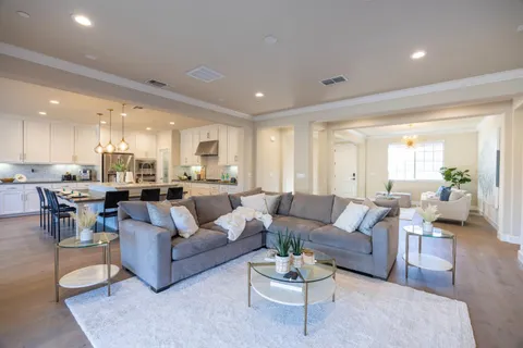 $1,092,500 | 229 Grazia Avenue, Mountain House, CA 95391