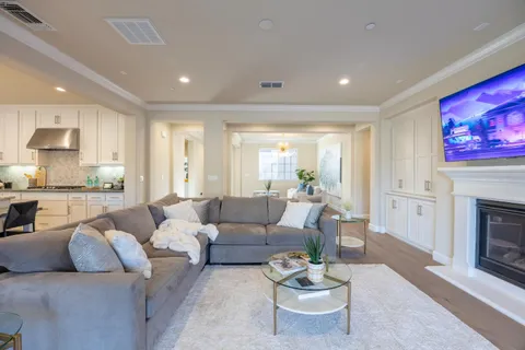 $1,092,500 | 229 Grazia Avenue, Mountain House, CA 95391