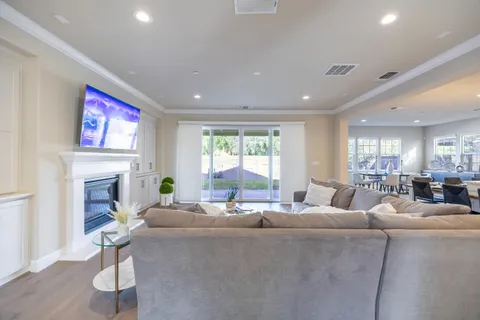$1,092,500 | 229 Grazia Avenue, Mountain House, CA 95391