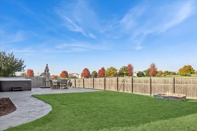 $369,900 | 25632 Fieldstone Court, Channahon, IL 60410