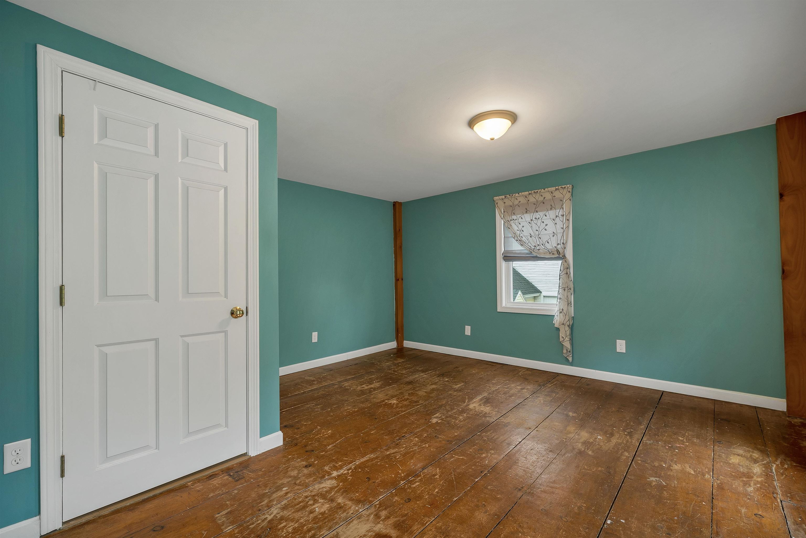 79 High Street Pittsfield, NH 03263 - Photo 33 of 60