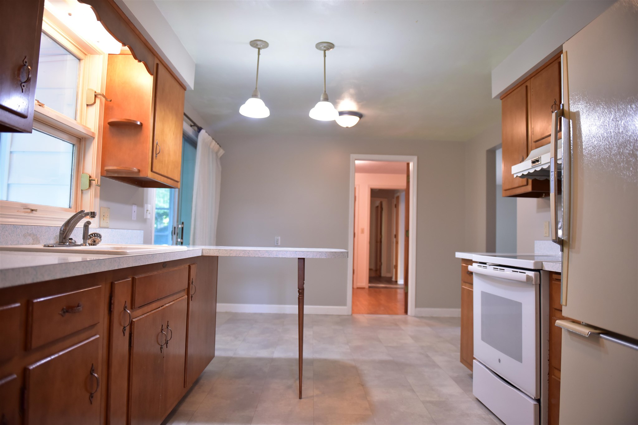 12520 Johnson Road Churubusco, IN 46723 - Photo 3 of 13 Gallery Image 3