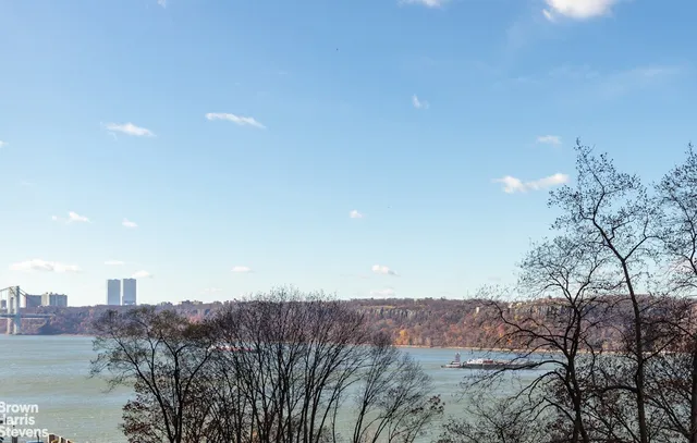 $700,000 | 2621 Palisade Avenue, Unit 4J | Spuyten Duyvil
