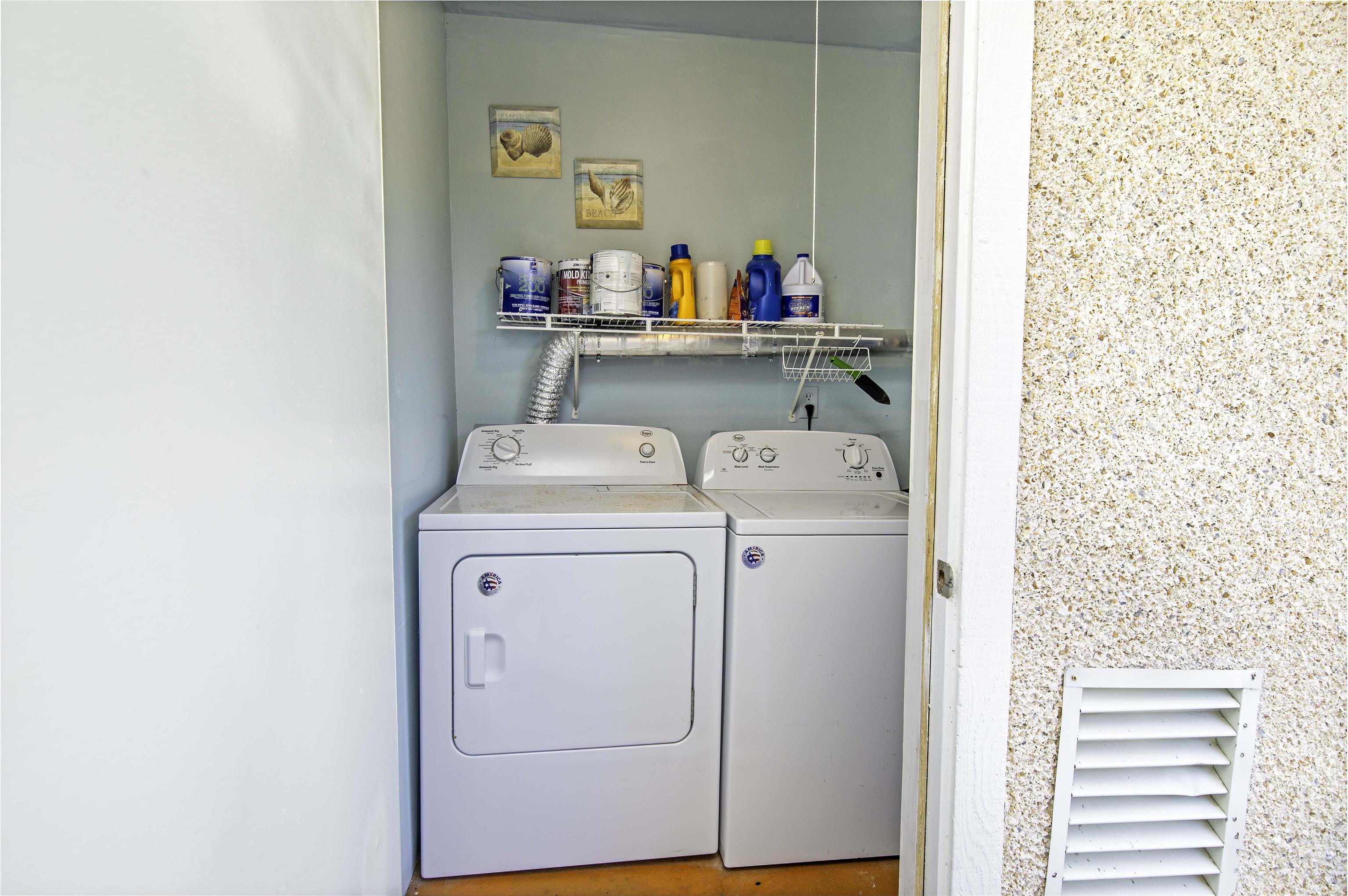 6452 Madison Street St. Augustine, FL 32080 - Photo 19 of 27 a utility room with dryer and washer