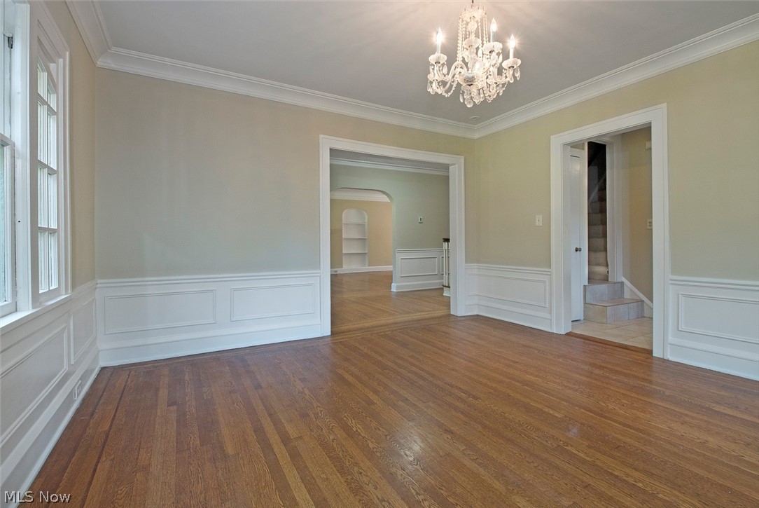 2213 Stillman Road Cleveland, OH 44118 - Photo 9 of 30