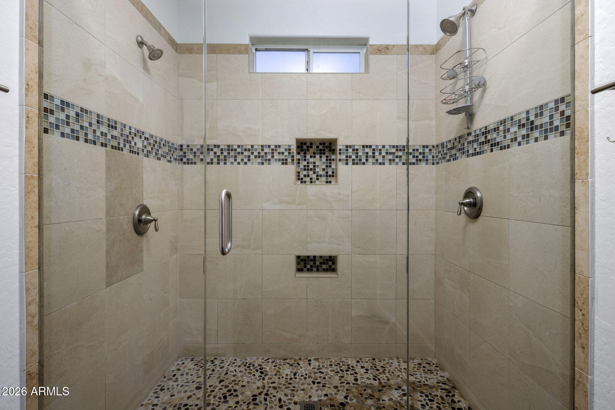 2020 East State Avenue Phoenix, AZ 85020 - Photo 22 of 42 Primary Shower