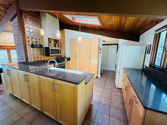 $575,000 | 90 North Sedgwick Road, Sedgwick, ME 04676