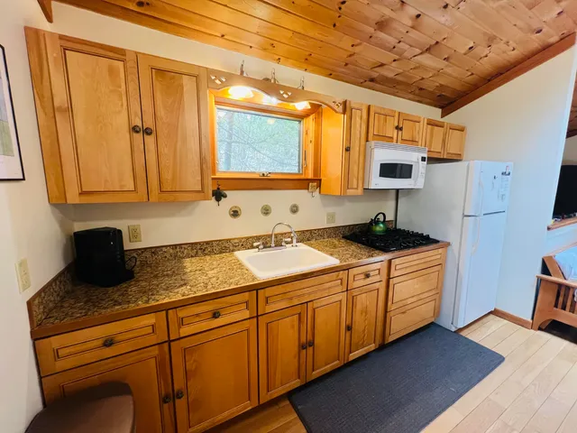 $575,000 | 90 North Sedgwick Road, Sedgwick, ME 04676