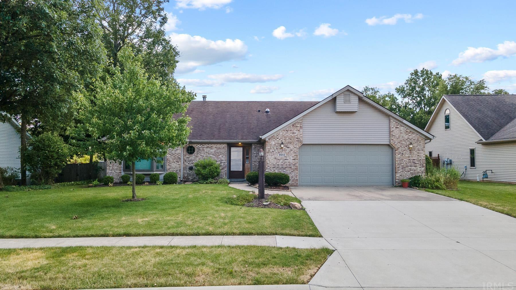 9642 Pawnee Way New Haven, IN 46774 - Photo 2 of 20