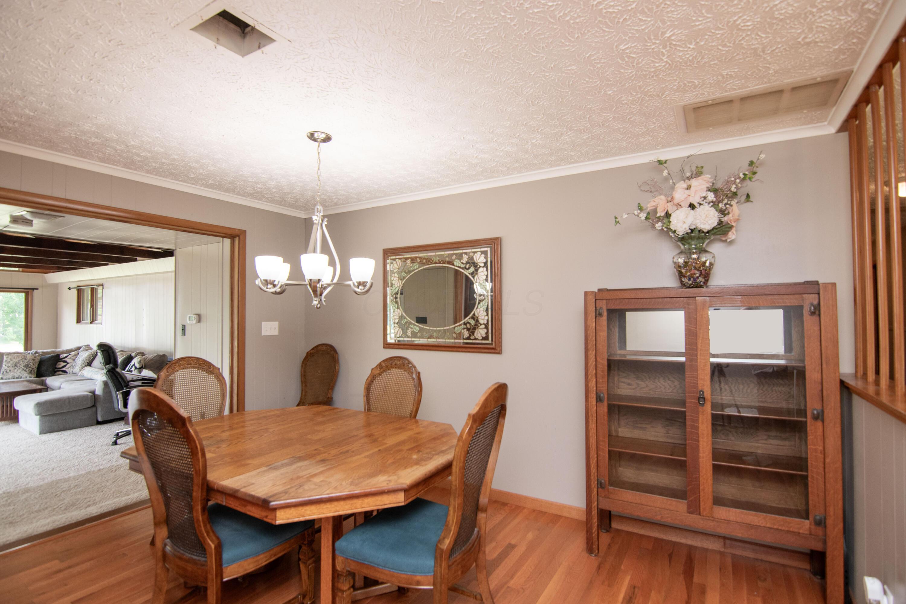 4360 Dublin Road Columbus, OH 43221 - Photo 11 of 41 Dining Room