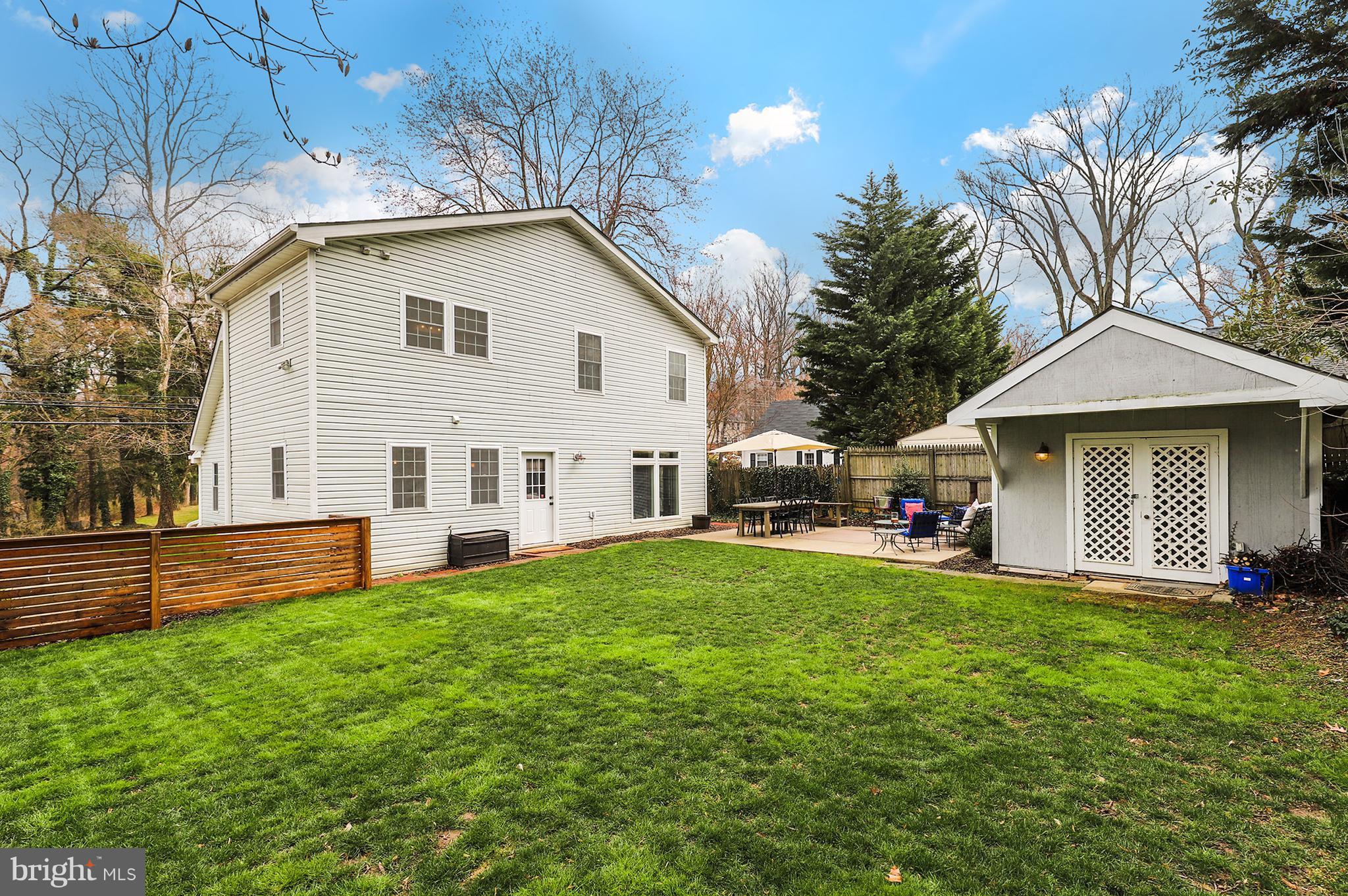 2862 Graham Road Falls Church, VA 22042 - Photo 26 of 30 Exterior (Rear)