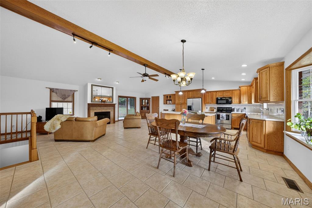 2361 Prairie Hollow Road Imperial, MO 63052 - Photo 7 of 69