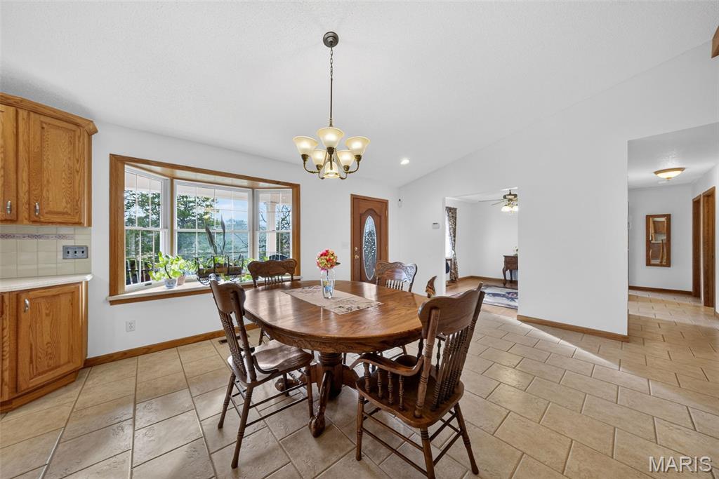 2361 Prairie Hollow Road Imperial, MO 63052 - Photo 9 of 69