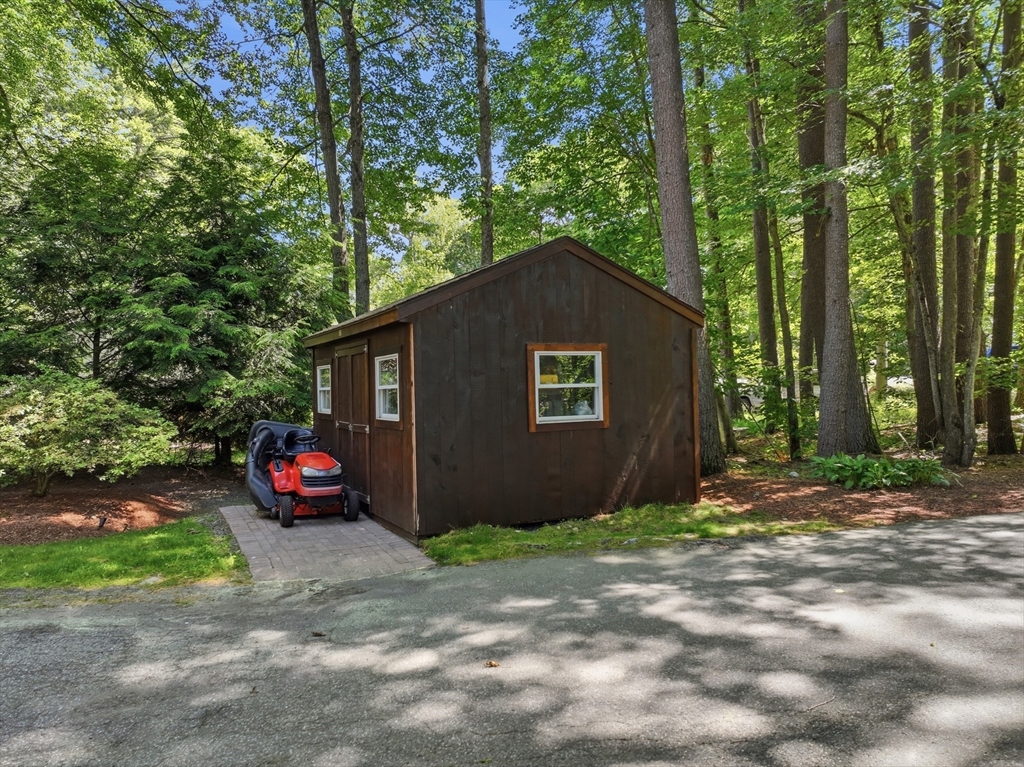 41 Apple Road Brimfield, MA 01010 - Photo 30 of 37