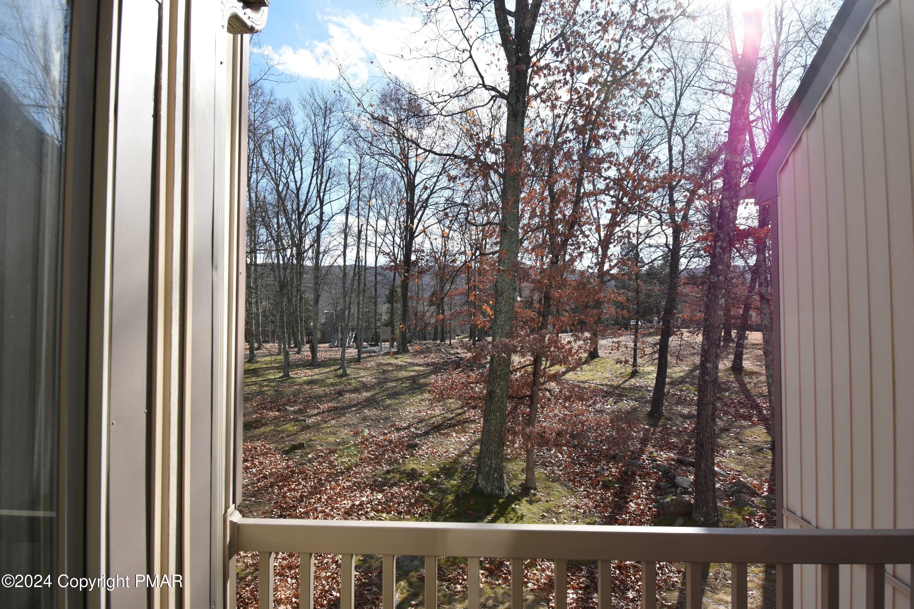 115 Northslope II Road East Stroudsburg, PA 18302 - Photo 25 of 27 upper balcony
