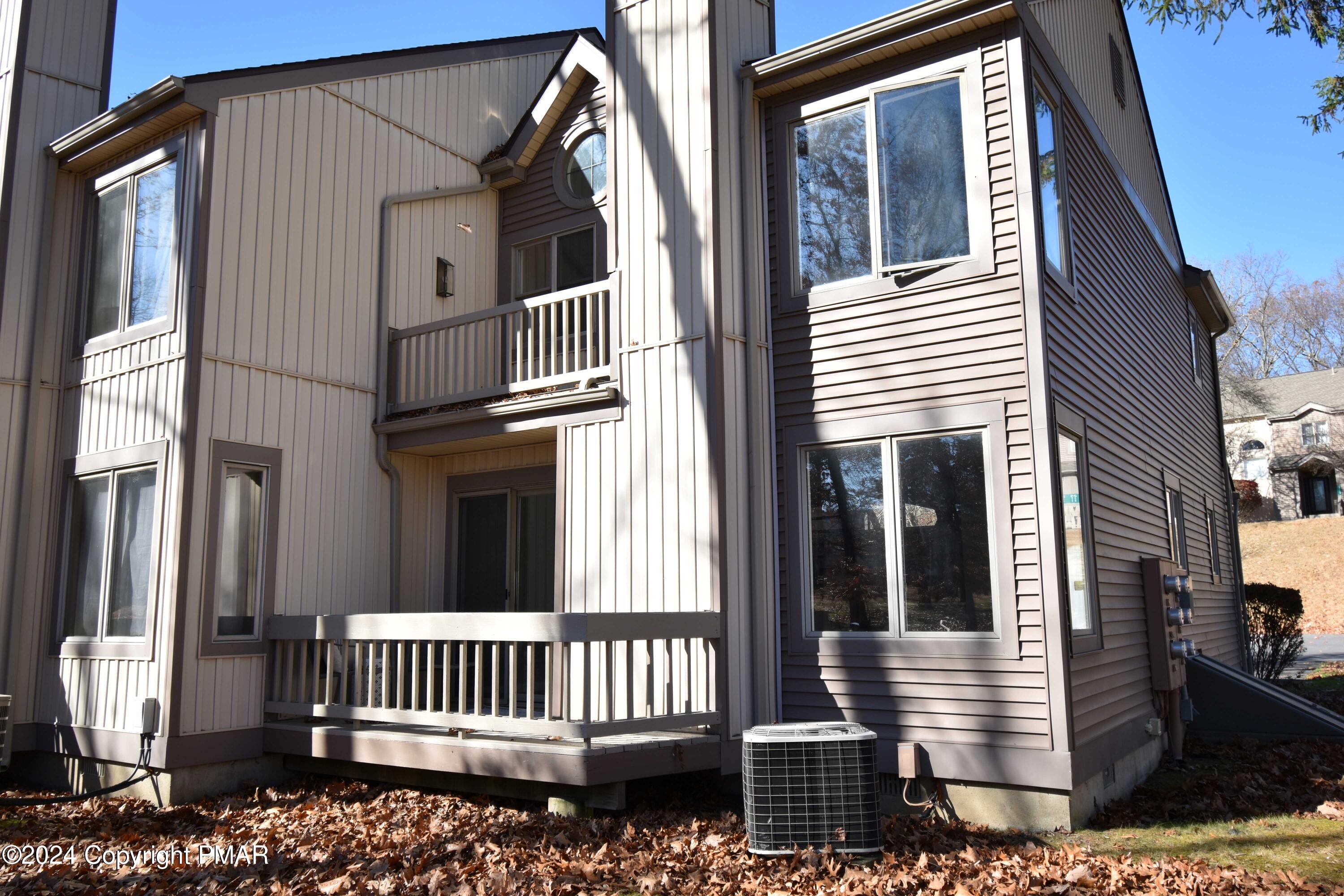 115 Northslope II Road East Stroudsburg, PA 18302 - Photo 4 of 27 back