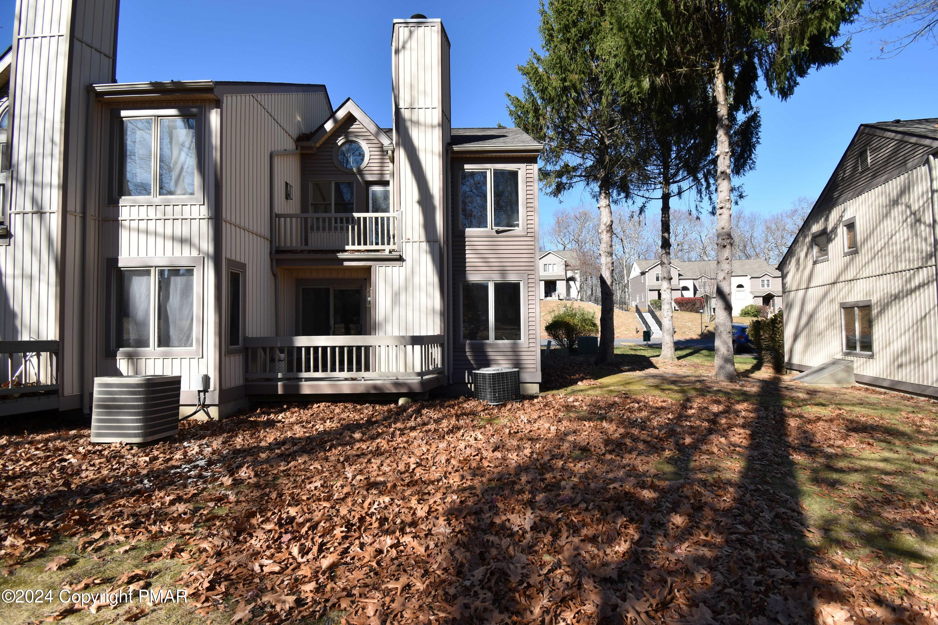 115 Northslope II Road East Stroudsburg, PA 18302 - Photo 5 of 27 back