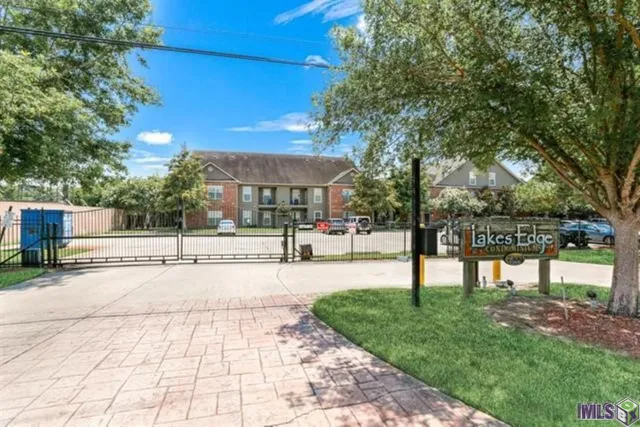 $1,650 | 7300 Burbank Drive, Unit 15, Baton Rouge, LA 70820