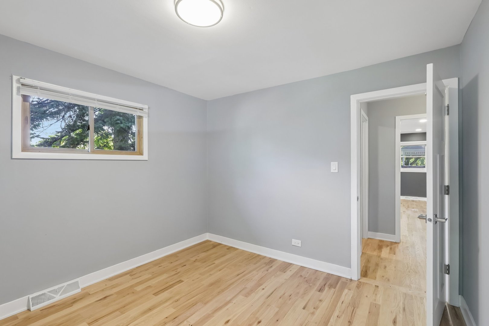 104 East Division Street Lemont, IL 60439 - Photo 15 of 30