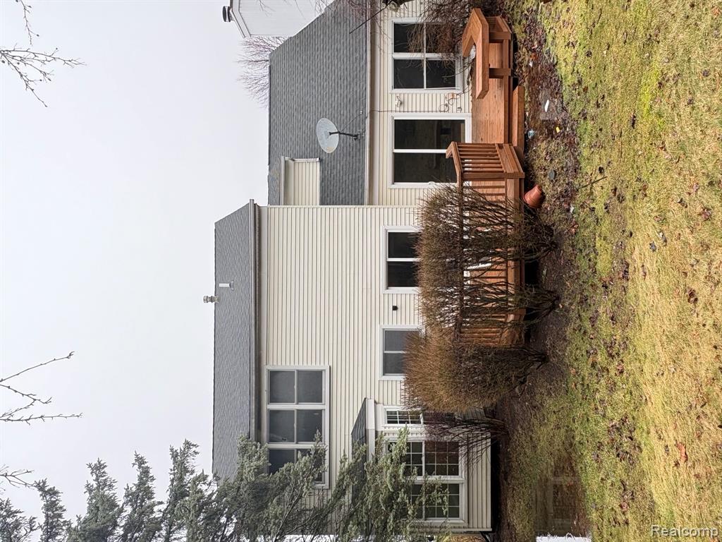 172 Parsons Lane Rochester, MI 48307 - Photo 2 of 24