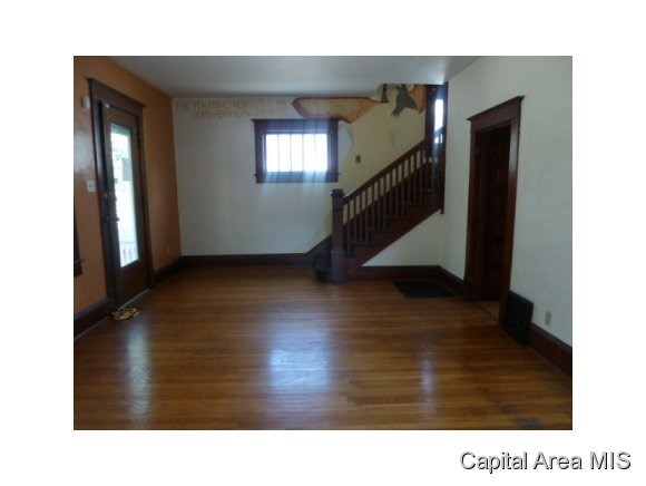 1560 North College Street Decatur, IL 62526 - Photo 3 of 10