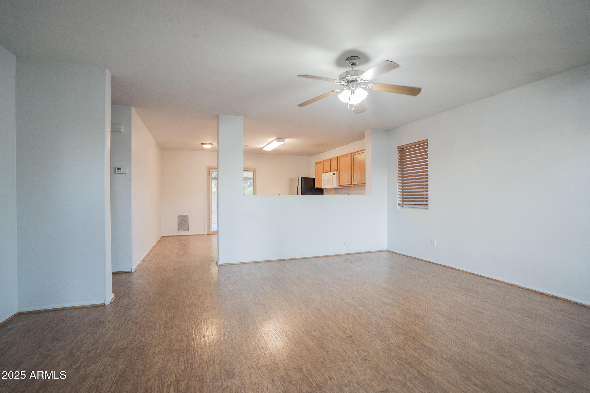 21379 Keystone Drive Maricopa, AZ 85138 - Photo 5 of 23 DSC00660