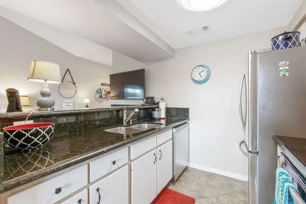 $2,000 | 12800 Melville Drive, Unit A307, Montgomery, TX 77356