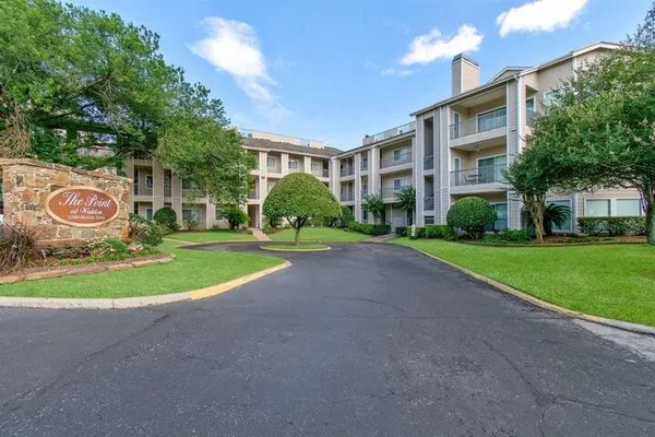 $2,000 | 12800 Melville Drive, Unit A307, Montgomery, TX 77356
