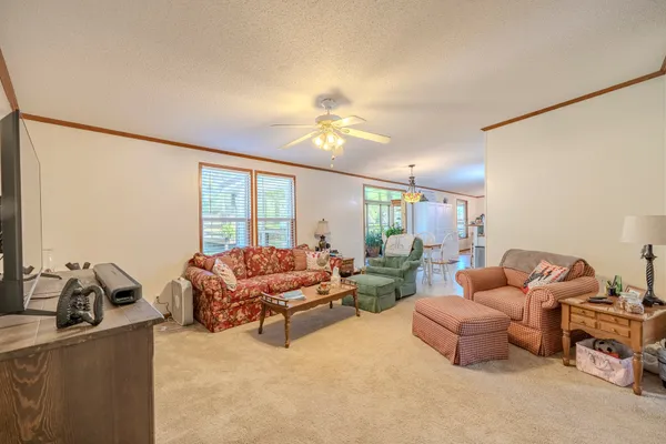 $370,000 | 4195 Morrison Creek Road, Clifton, TN 38425