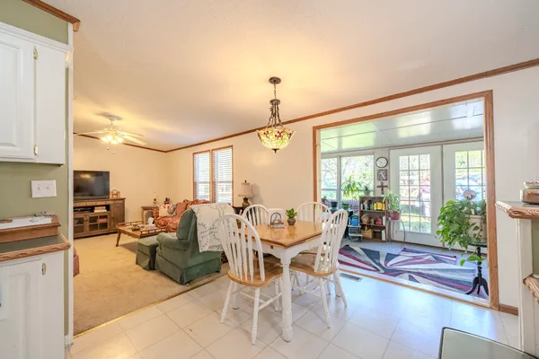 $370,000 | 4195 Morrison Creek Road, Clifton, TN 38425