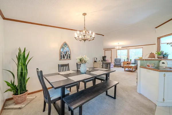 $370,000 | 4195 Morrison Creek Road, Clifton, TN 38425